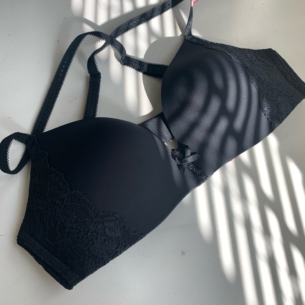 NEW NY&Co convertible Lace Trim Wireless PUSH UP